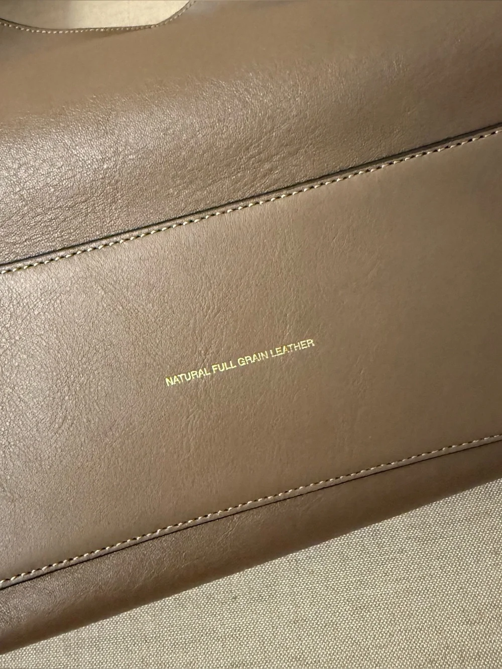 Coach excellent minimal